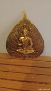 Antigüedades: colgante de pared con forma de hoja de pipal y un Buda dorado de estilo antiguo